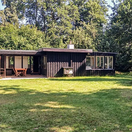 2 Bedroom Lovely In *